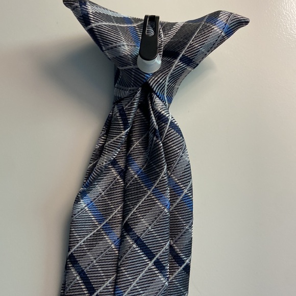 Boys Clip On Tie - Picture 3 of 4